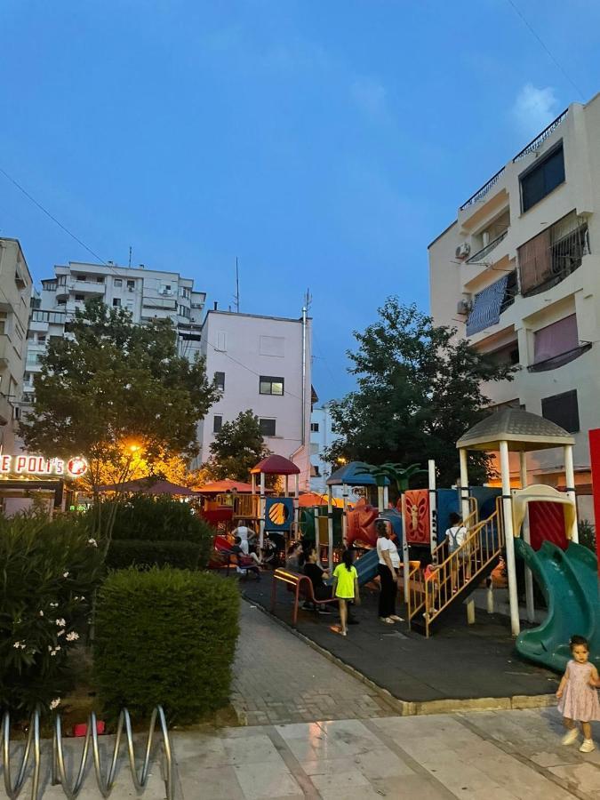 Ak Terminal Apartments Durres Ngoại thất bức ảnh