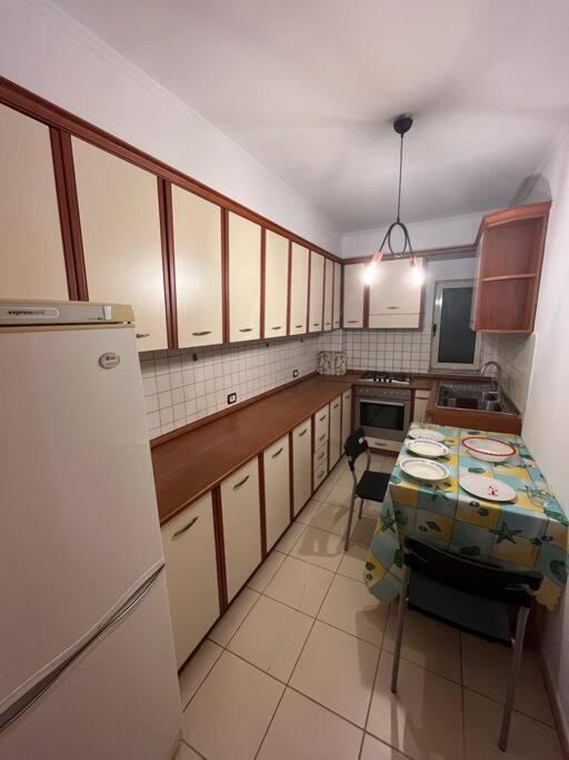 Ak Terminal Apartments Durres Ngoại thất bức ảnh
